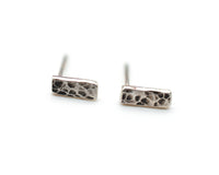 Textured Bar Studs